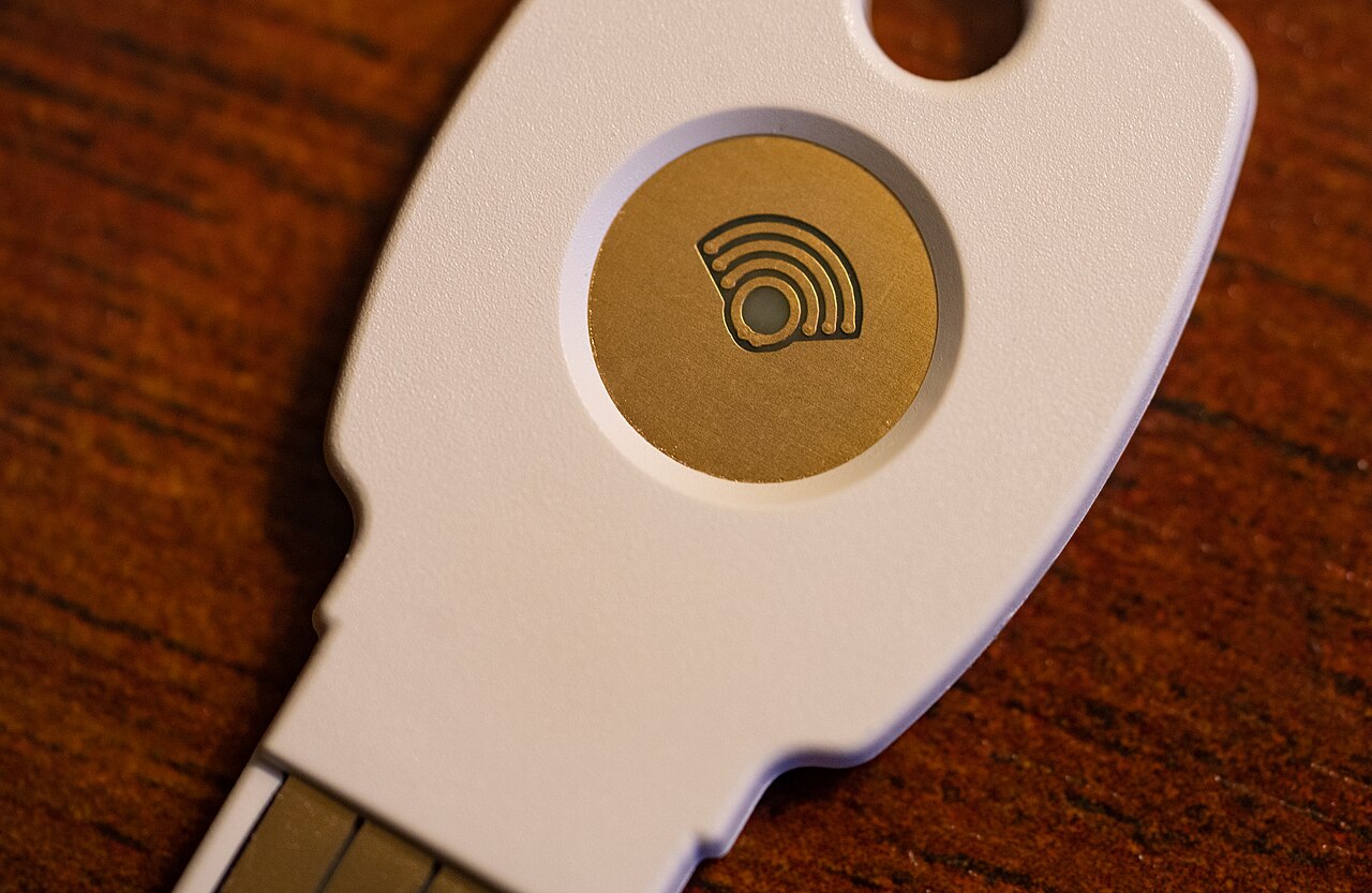 Passkey-Themed Phishing: Why Strong Login Still Needs Secure Recovery